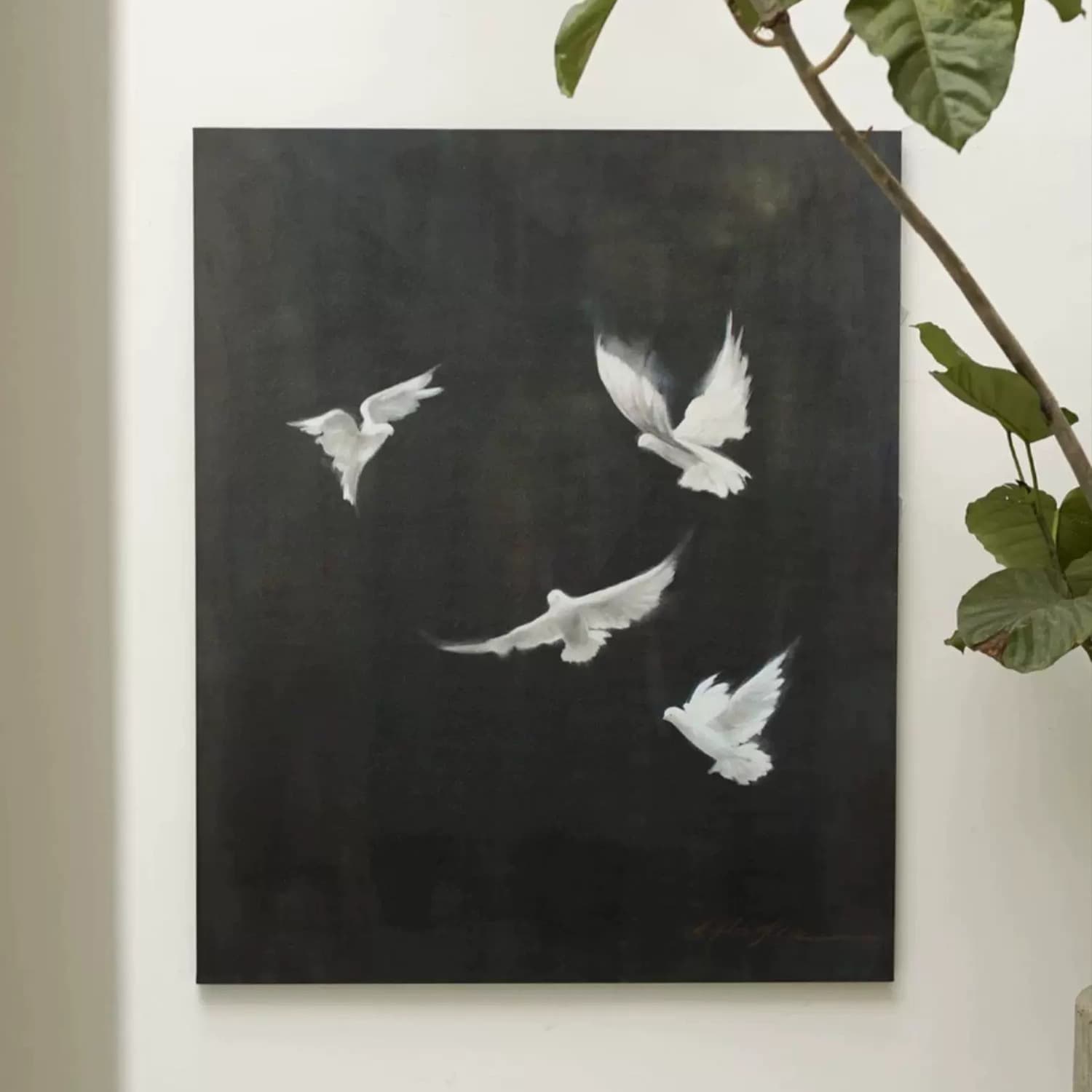 インテリア雑貨 舞い上がる平和の使者 黒布キャンバス