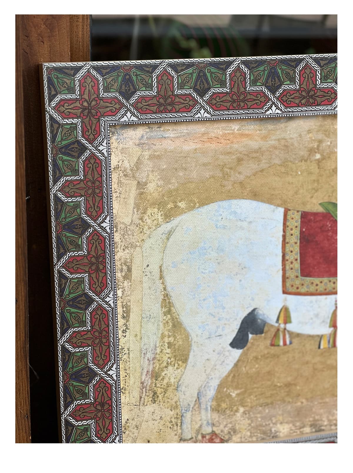 インテリア雑貨 古式馬具 宮廷の白馬の絵画
